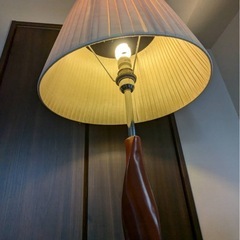 　ノーブルスパーク社　フロアライトの画像