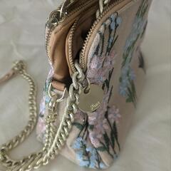 ミニバッグ　ショルダーバッグ　ベージュの画像