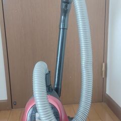 壊れた掃除機　vc-pd9　東芝製