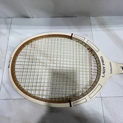 [ハ2791] 【中古品】カワサキ KAWASAKI ソフト 軟式 木製 テニス ラケット　 2本セットの画像