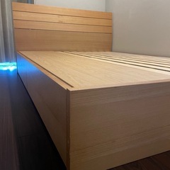 ダブルベット　フレーム　ベット　引き出し付き　の画像