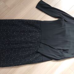 【お取引完了】★再値下げ★【中古】自由区レディースツーピース　サイズ４０（お祝い・卒業式用）※クリーニング済みの画像