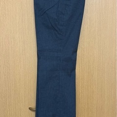 バナリパ　スーツパンツ　紺ストライプ　春夏　あげます