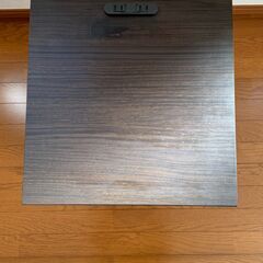 寝具サイドテーブルの画像