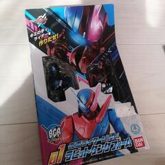 ㉒仮面ライダービルド　ボトルチェンジ　ラビットタンクフォーム
