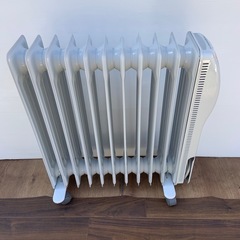 PHILIPS 1500EX オイルヒーター　HD3489の画像