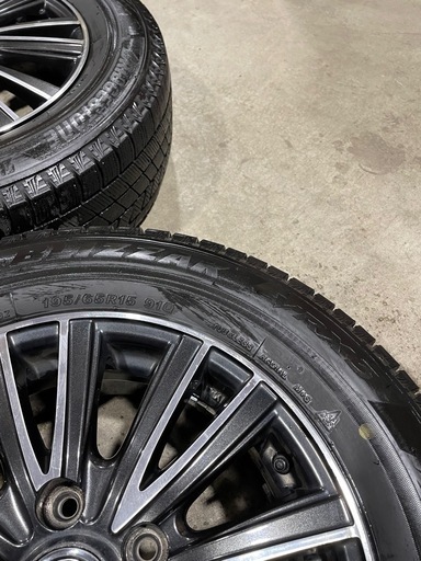 【商談中】195/65R15ブリザックVRX3・中古アルミセット
