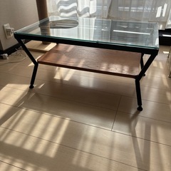 フランフランガラステーブルの画像