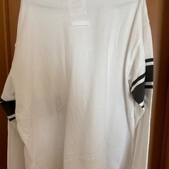 ニューバランス 長袖Tシャツシャツの画像