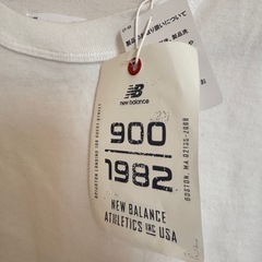 ニューバランス 長袖Tシャツシャツの画像