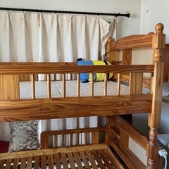 2段ベットの画像