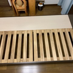 セミダブルベッドフレーム　ダークブラウン　収納付きの画像