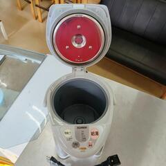 無料☆マイコン沸騰電動ポット☆象印☆PC-JD22型・2.2L・2005年、HAグレー、作動確認済み【こちらは店舗です。浜村鹿野温泉ICから3分 買取本舗 宮本リサイクル 営業時間9～19時 定休日水曜のみ←連絡できませんm(_ _)mの画像