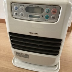 コロナ　石油ファンヒーター　6畳位まで