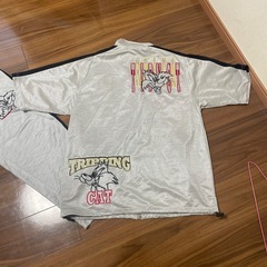 メンズスエットの画像