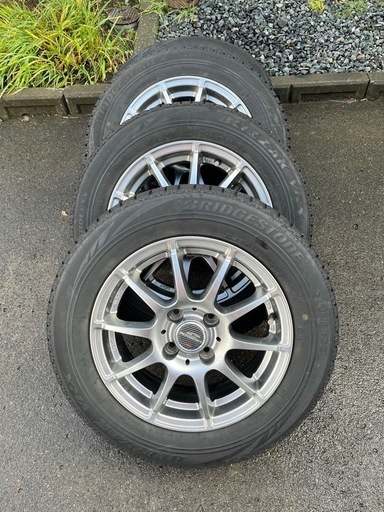 165/70R14スタッドレスタイヤ