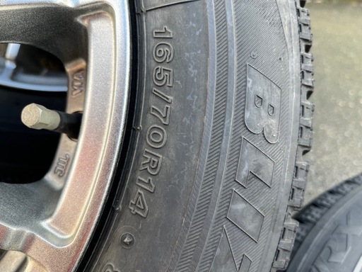 165/70R14スタッドレスタイヤ