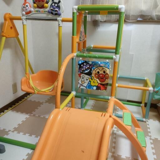 アンパンマンジャングルジム＆ブランコ