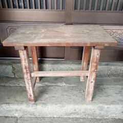 木製机　幅約75.5cm　奥行約44.5cm　高さ約63.5cm　学習机　展示台　骨董品の画像