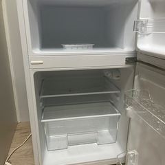 2ドア冷蔵冷凍庫  2021年製の画像