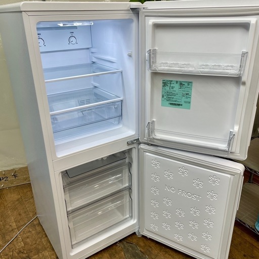 R225 ? ジモティー限定価格！ Haier 冷蔵庫 (148L 右開き）23年製 JR-NF148DK ⭐ 動作確認済 ⭐ クリー
