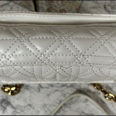 ZARA ショルダーバッグの画像