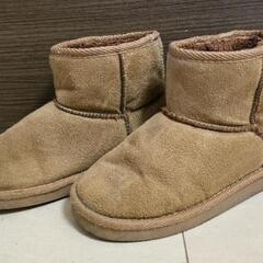 ムートンブーツ　18cm