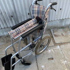 車椅子の画像
