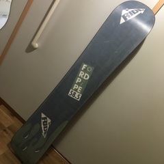 スノーボード　板　の画像