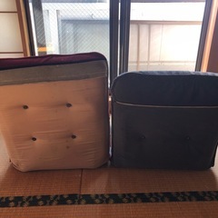 座椅子　二脚の画像