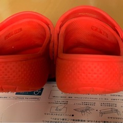 クロックス　カーズ　18.5cmの画像