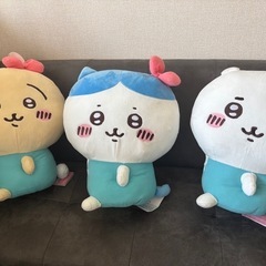 ちいかわ　ハローキティコラボ