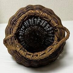 ★百貨店購入★ かご・花かご（大）籐 ラタン 植木鉢 バスケットの画像