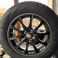 木製バット(小久保選手モデル)、リストバンド(小笠原選手)