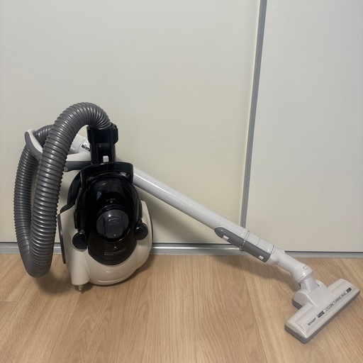 サイクロン式掃除機