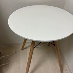ダイニングテーブル