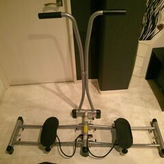 美脚 美尻 トレーナー 脚トレーニング 筋トレマシーン