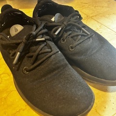 オールバーズ　スニーカー