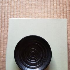 湯飲み茶碗と茶托の画像