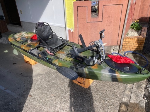 プロペラ式足漕ぎカヤック