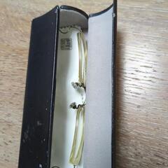 度付き眼鏡（ゼログラ）メガネケース付きの画像