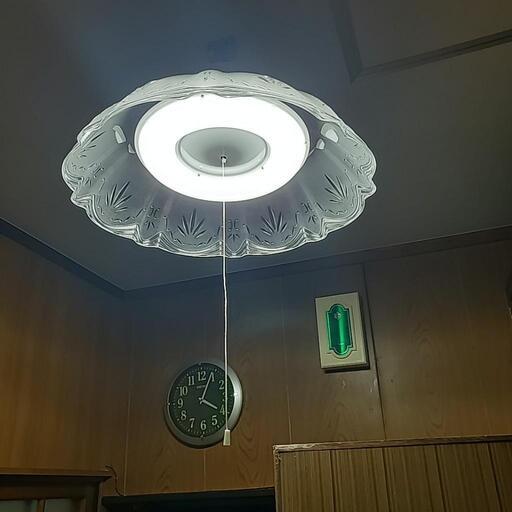 ペンダンライト蛍光灯LED