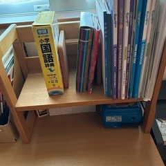 学習机用本棚の画像
