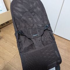 バウンサー ベビービョルン