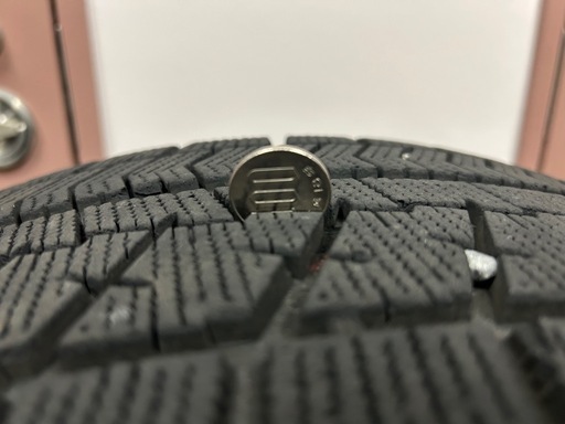 中古　ブリヂストン17インチ　ホイール付き　スタッドレスタイヤ