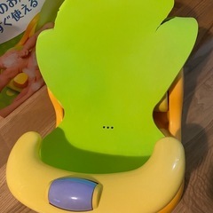 Aprica アップリカ はじめてのお風呂から使えるバスチェア イエロー バスチェア ベビーチェア 新生児 赤ちゃん ベビー お風呂 の画像