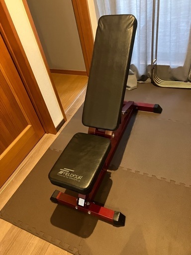 トレーニングベンチ・ダンベル