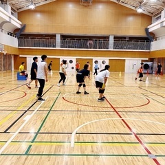 社会人＆学生ドッジボール🏐11月メンバー募集中🌰創立4年！ドッジボール🏐ビギナー様向けエンジョイ【毎週木曜＆日曜(レベル別)＆祝日開催】 − 神奈川県
