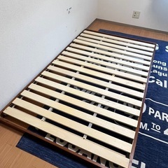セミダブルベッド