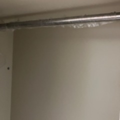 鏡付き洋服ダンスの画像